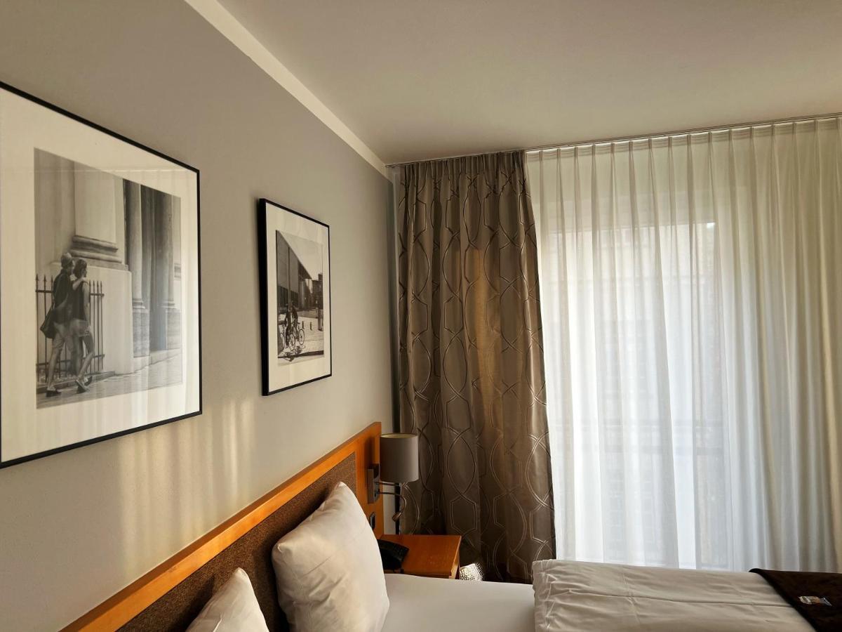 Hotel Prinz Munich Exterior photo
